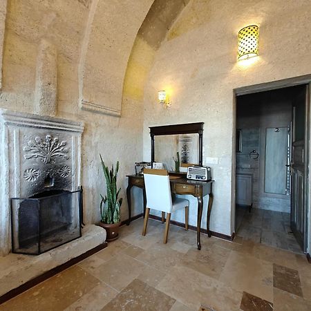 Karlik Cave Suite Cappadocia Üçhisar Exteriör bild