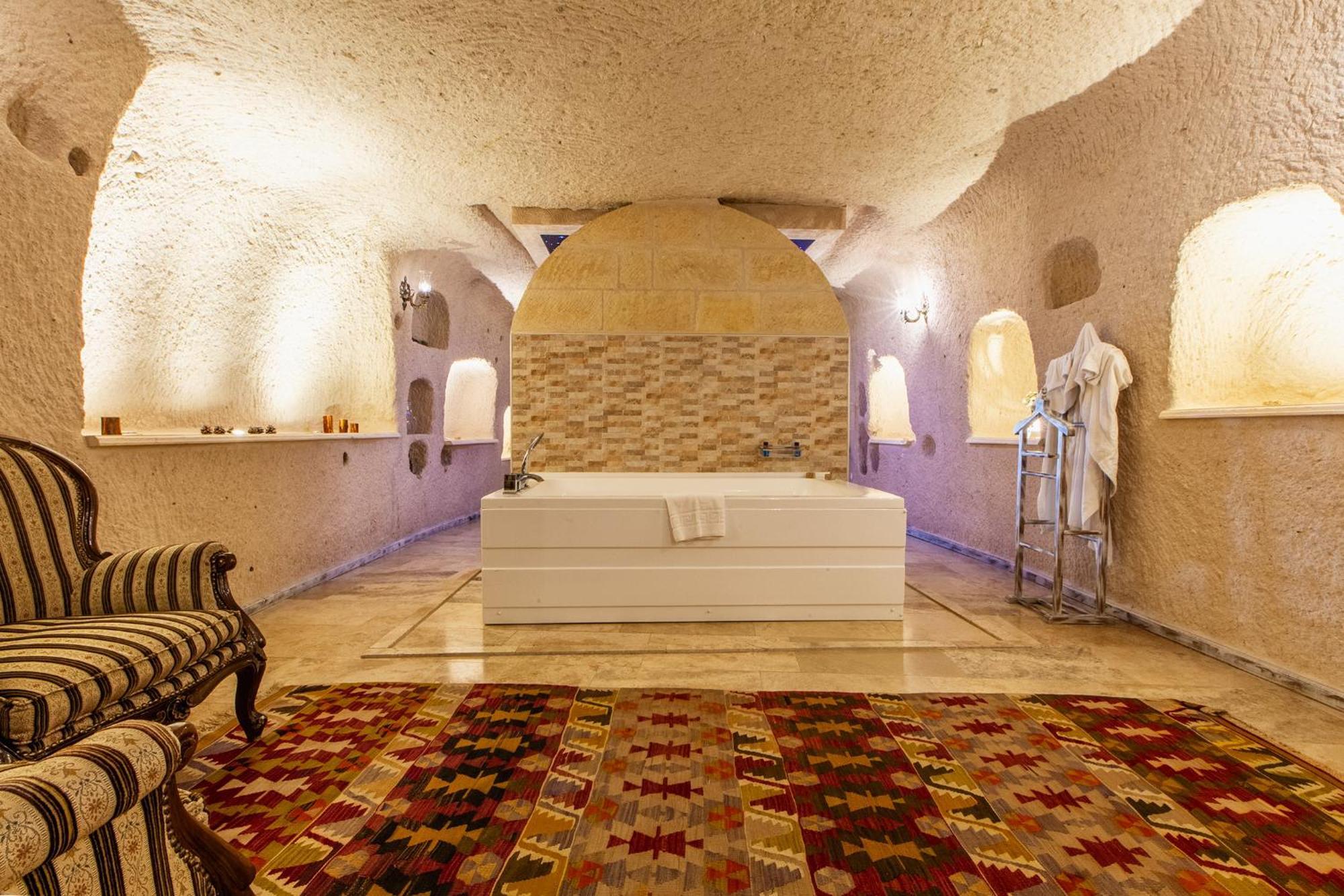 Karlik Cave Suite Cappadocia Üçhisar Exteriör bild