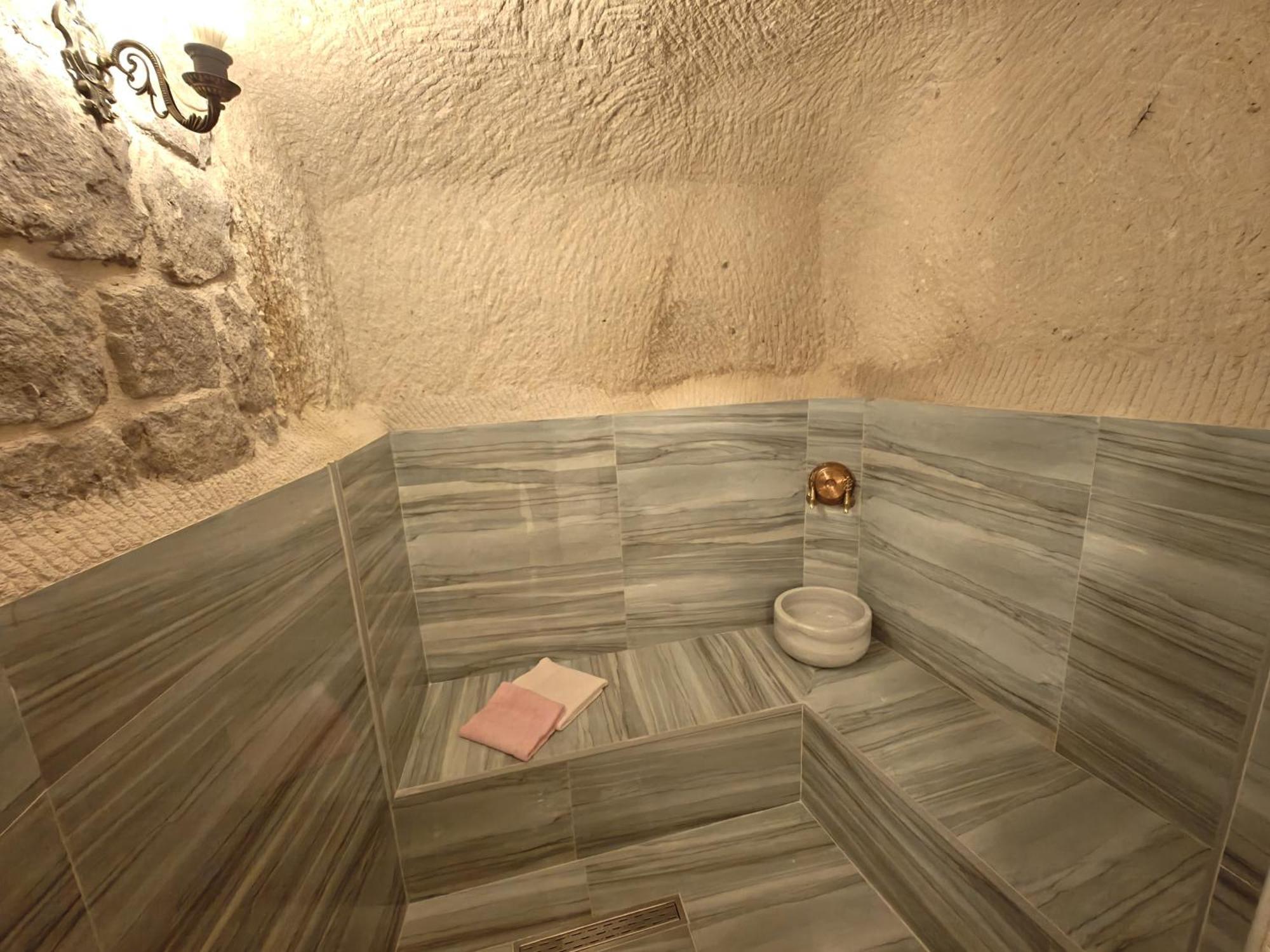 Karlik Cave Suite Cappadocia Üçhisar Exteriör bild